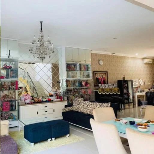 Dijual Rumah Mewah Bagus di Wilayah Citraland Surabaya Barat - Thumbnail 4