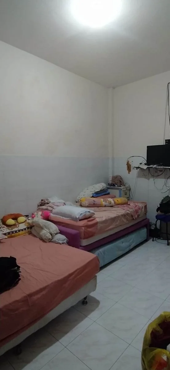 Dijual Rumah Strategis Siap Huni di Kawasan Ikan Mungsing Surabaya Utara - Thumbnail 3