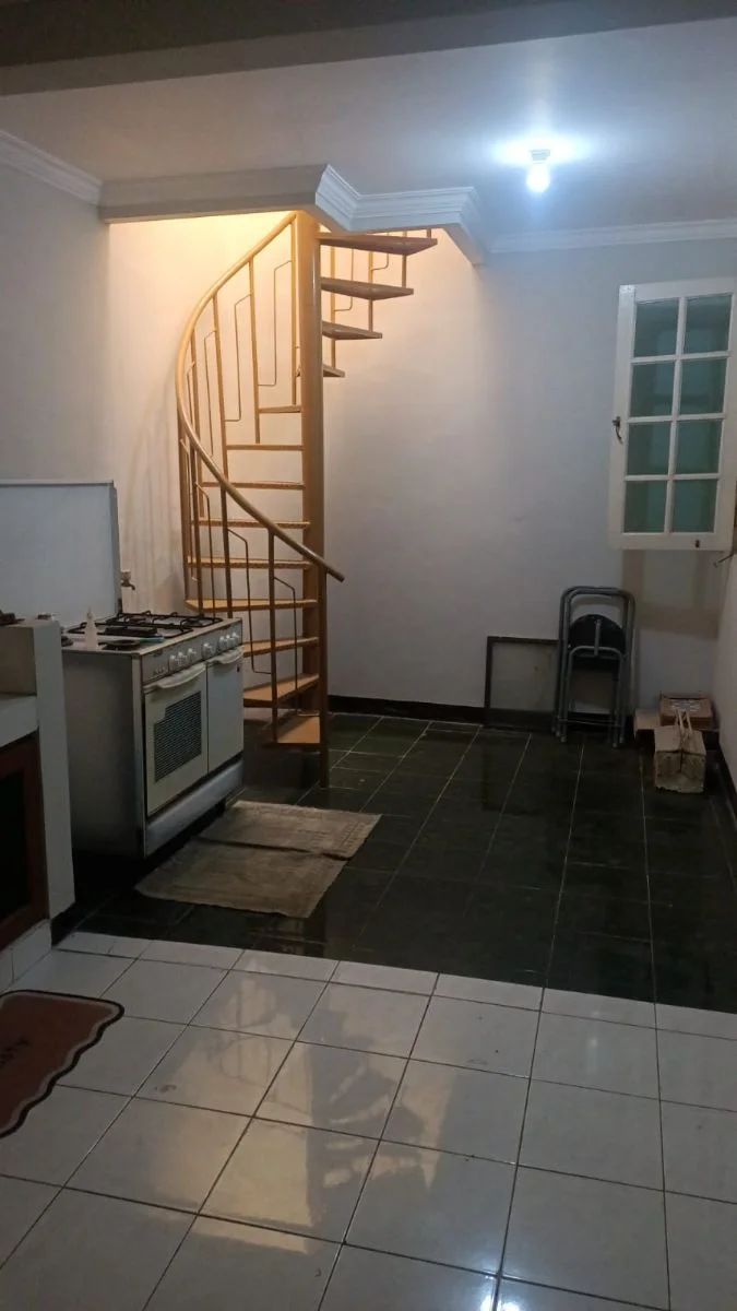 Dijual/Disewakan Rumah Bagus Villa Valensia Pakuwon Indah dekat Supermall Surabaya Barat - Thumbnail 3