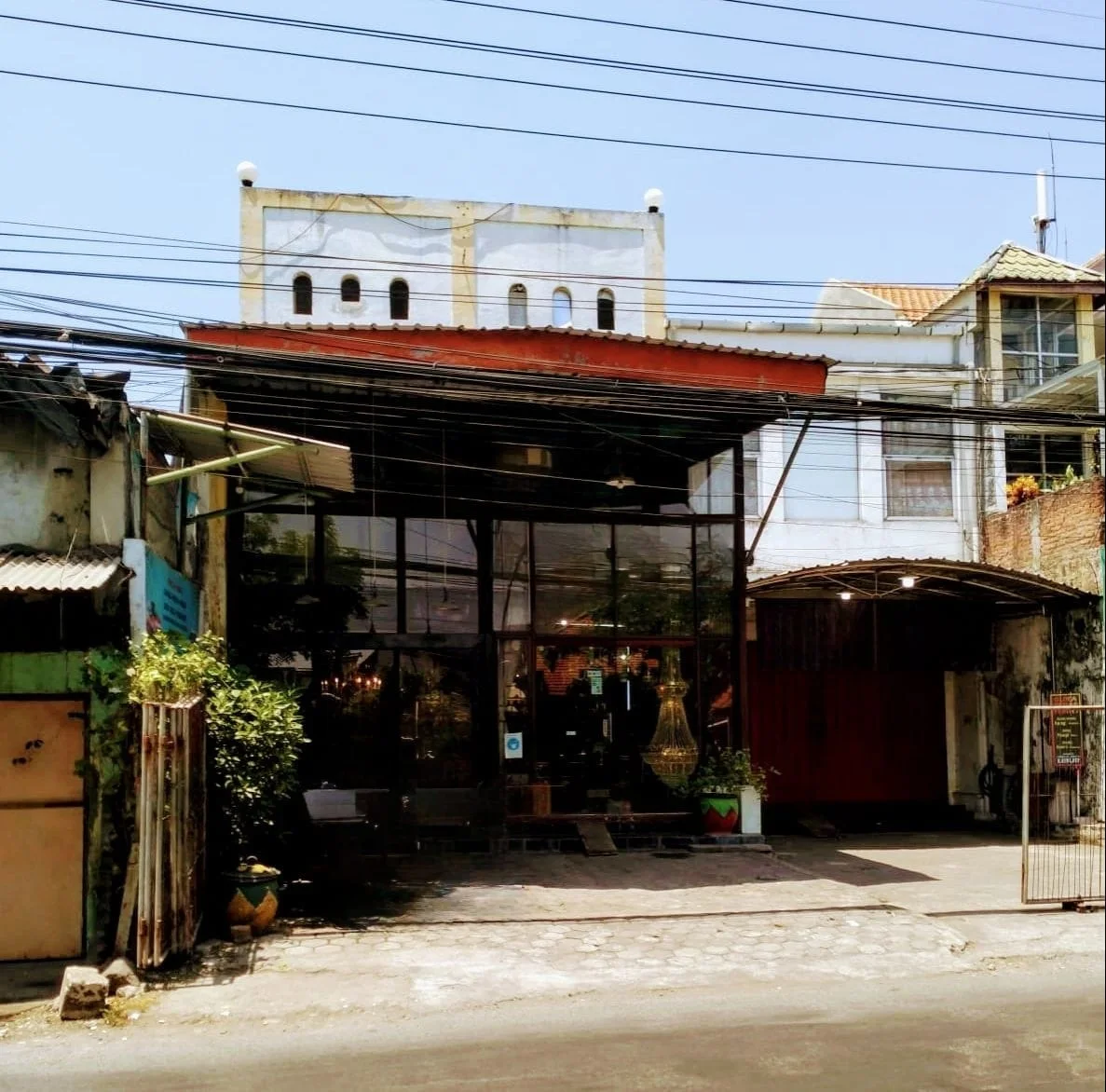 Dijual Ruko Strategis Menur Pumpungan Surabaya Timur