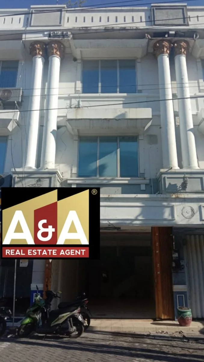 Dijual Ruko 3,5 Lantai Bagus Siap Pakai Strategis di Grand City Surabaya Timur