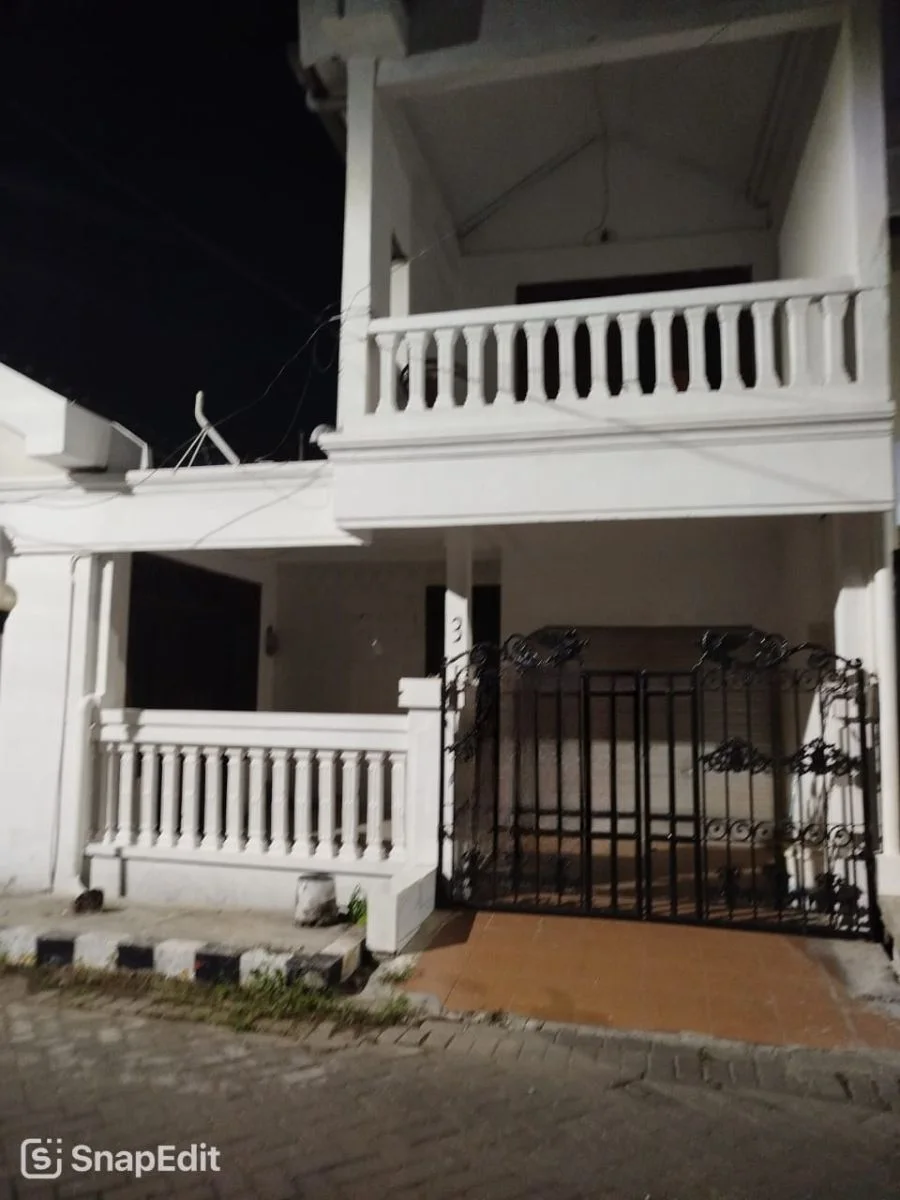 Disewakan Rumah Strategis di Medokan Ayu Selatan Surabaya Timur