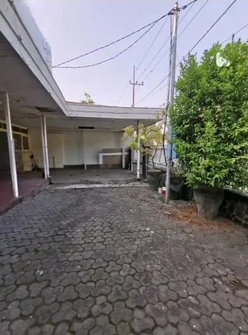 Disewakan Rumah Luas Dan Strategis di Dr Wahidin Surabaya Pusat - Thumbnail 2