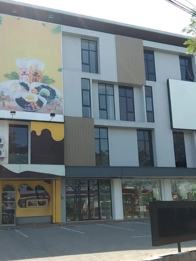 Dijual Atau Disewakan Ruko Strategis di Easton Square Merr Surabaya Timur