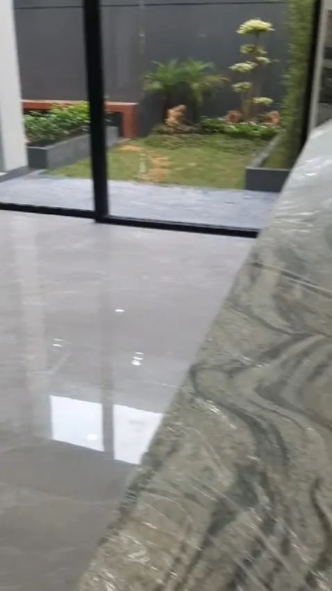 Dijual Rumah Modern Minimalis di Bukit Golf International Citraland Surabaya Barat - Thumbnail 3