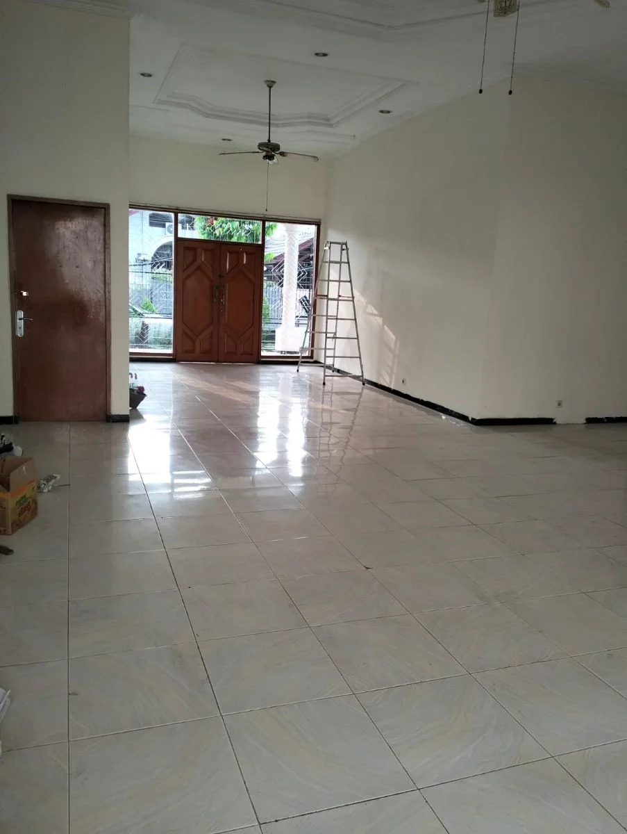 Disewakan Rumah Strategis di Kupang Indah Surabaya Barat - Thumbnail 4