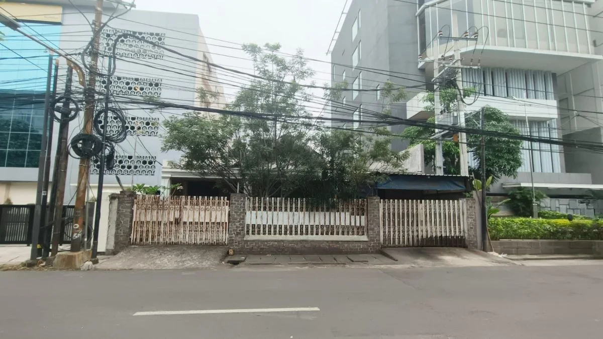 Dijual Rumah Strategis di Embong Kenongo Surabaya Pusat