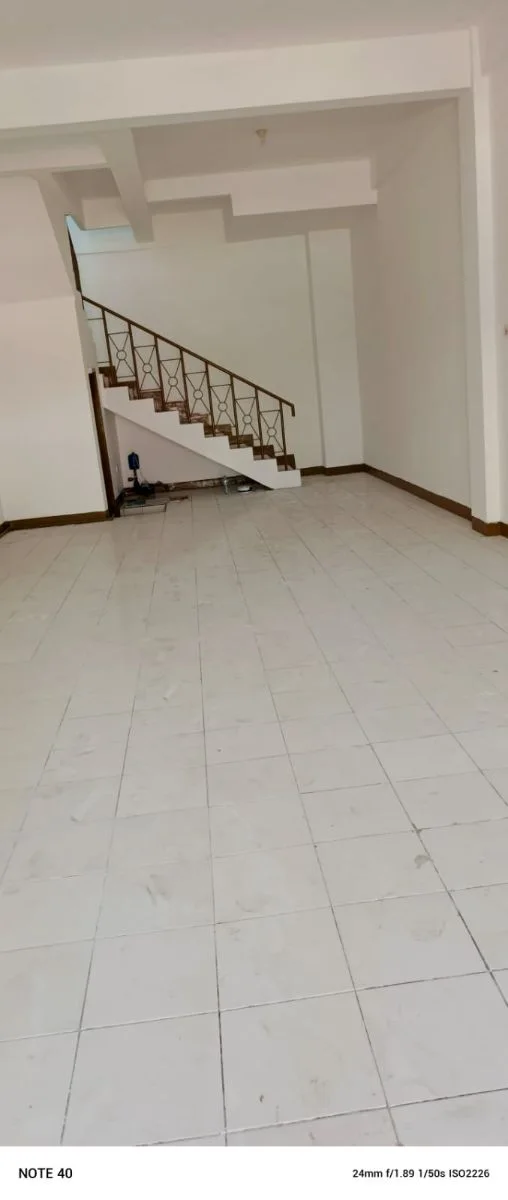 Disewakan Ruko Bagus Strategis di Klampis Megah Wilayah Surabaya Timur - Thumbnail 3