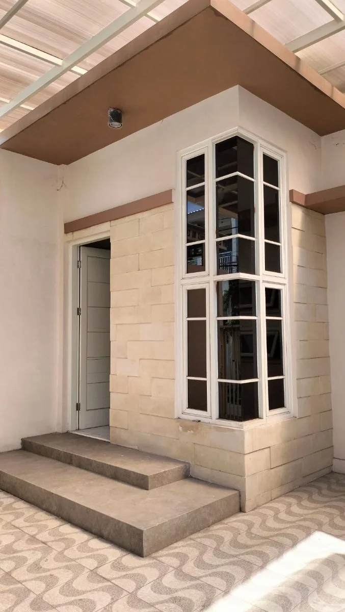 Dijual Rumah Murah Bagus di Kawasan Darmo Permai Utara, Surabaya Barat - Thumbnail 4