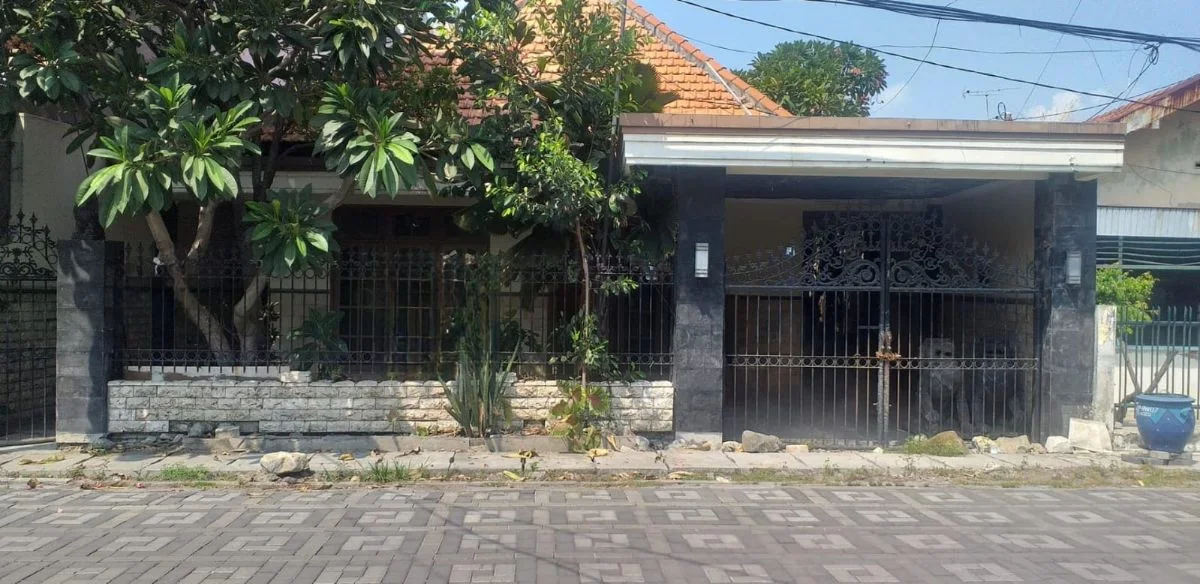 Disewakan Rumah dan Kos-kosan Strategis di Bratang Gede Surabaya Timur