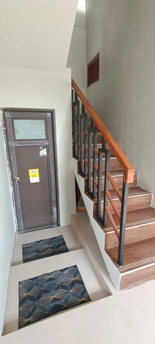 Dijual Rumah Bagus Murah Menganti Permai Gresik - Thumbnail 2