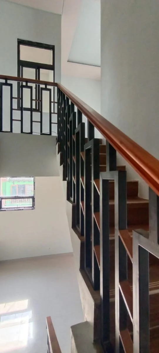 Dijual Rumah Bagus Murah Menganti Permai Gresik - Thumbnail 4