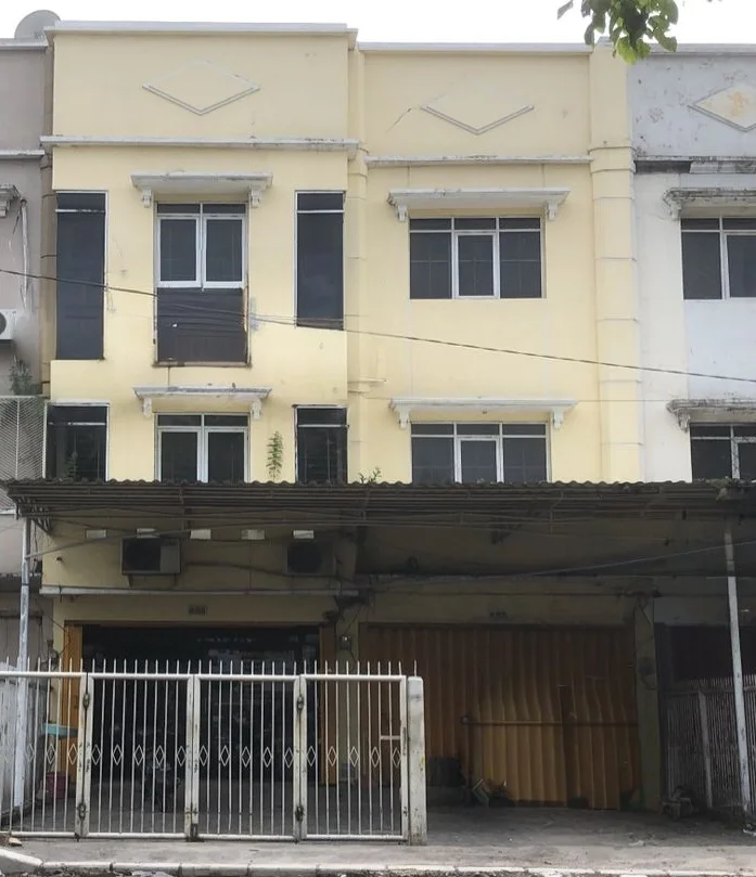 Ruko 2 Jejer Dijual Murah Strategis Arjuna Surabaya Pusat