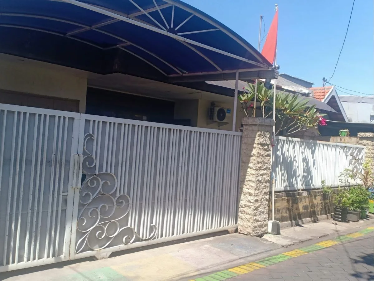 Dijual Rumah Siap Huni Strategis Area Krukah Selatan Surabaya Timur