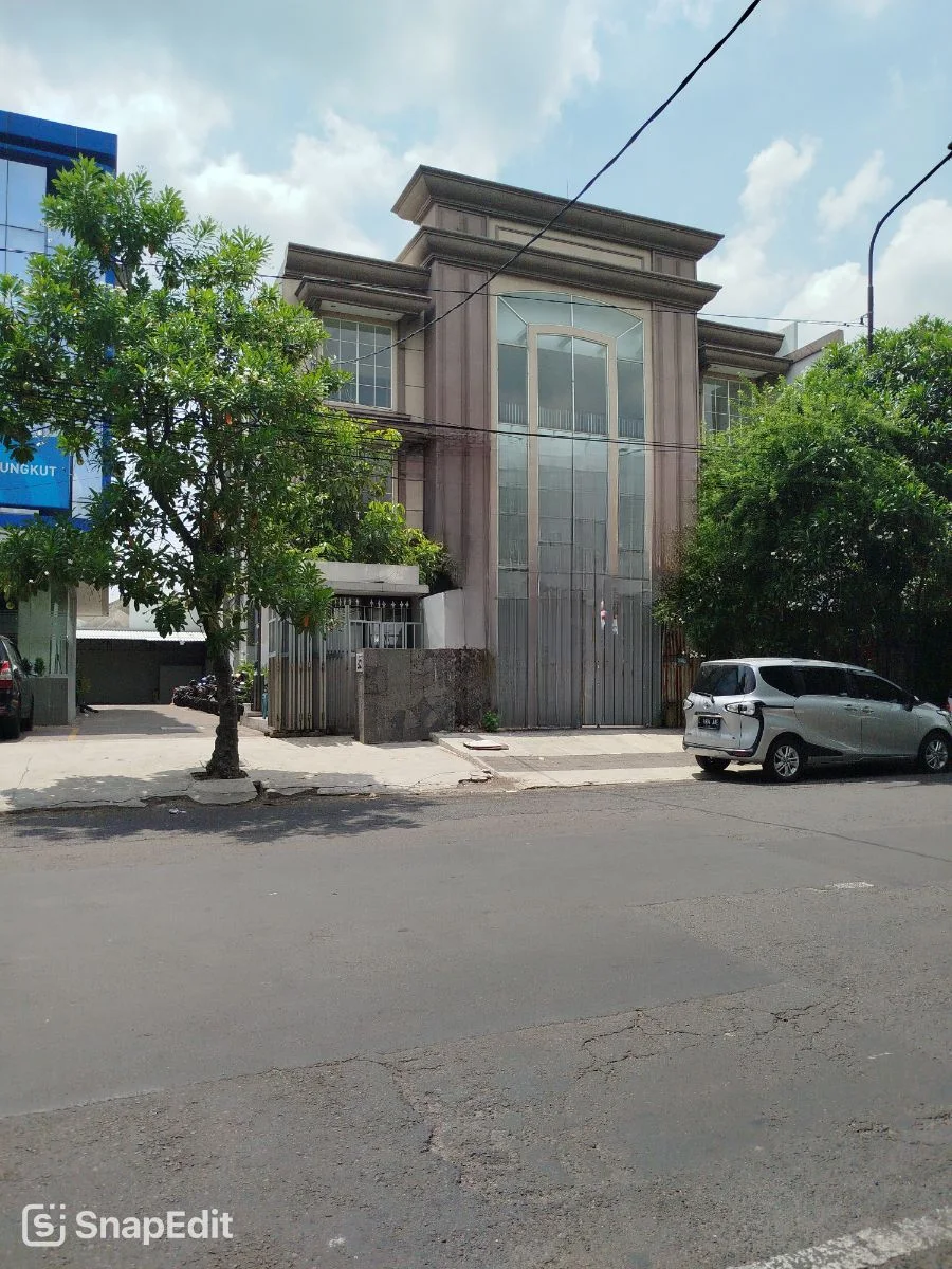Dijual Bangunan Gedung mewah nol jln raya Jemursari Surabaya Selatan