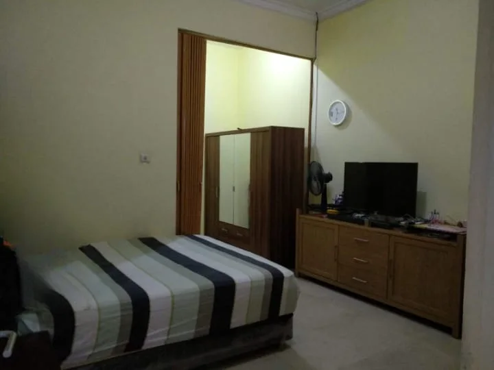 Dijual/Disewakan Rumah Bagus di Wilayah Lebak Timur Indah Surabaya Timur - Thumbnail 3