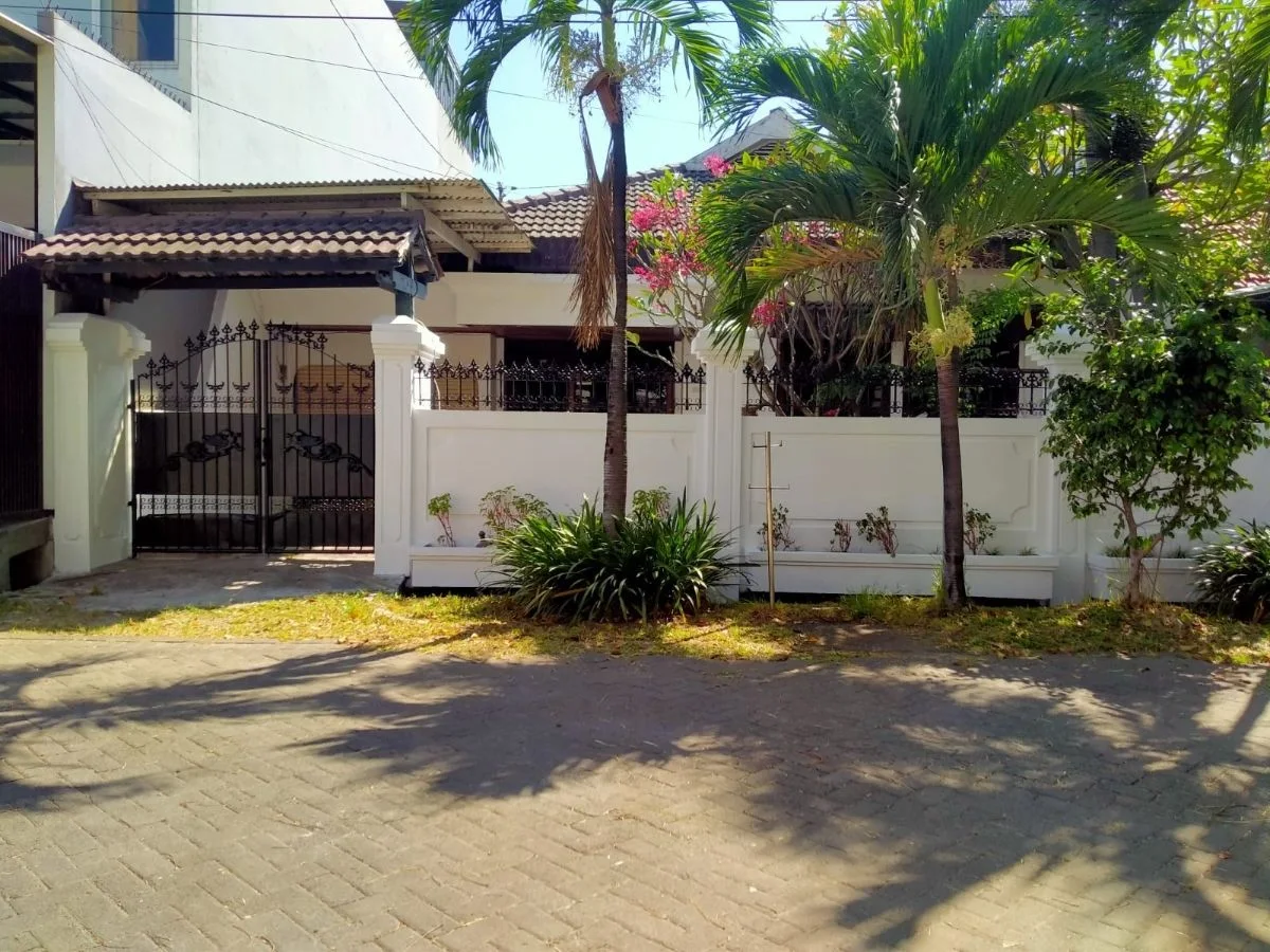 Dijual Rumah Nyaman Siap Huni di Kutisari Surabaya Timur