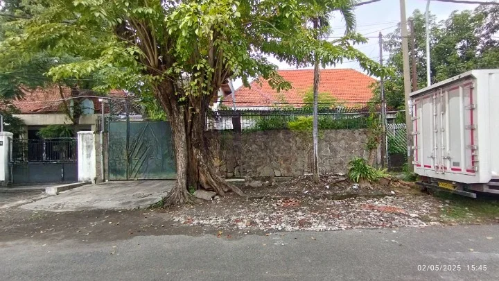 Dijual Rumah Mewah Strategis Wilayah Legundi Surabaya Pusat