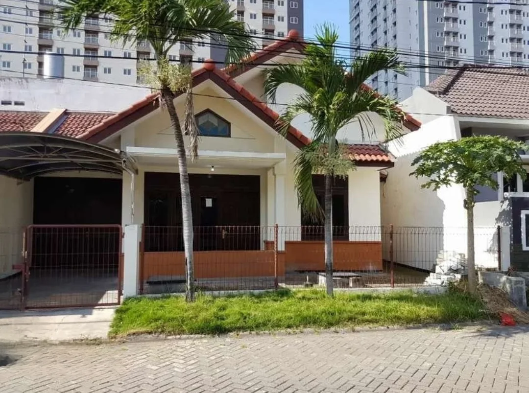 Dijual/Disewakan Rumah Murah di Villa Kalijudan Surabaya Timur