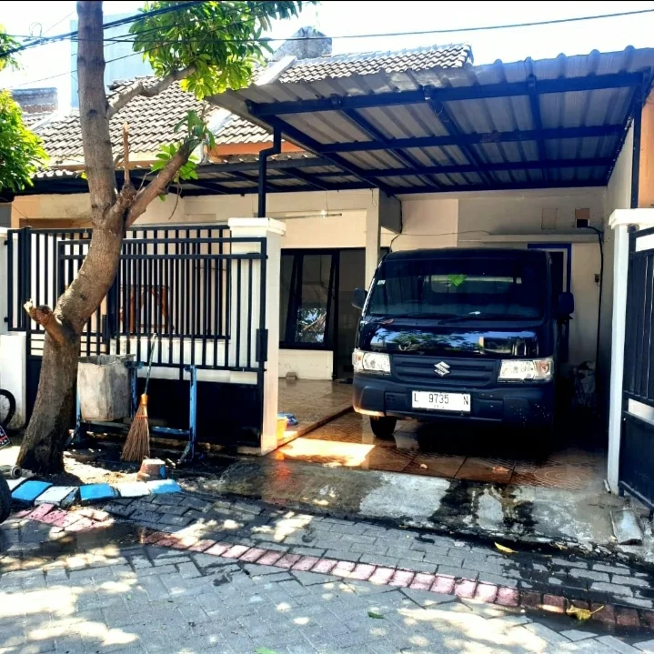 Dijual Rumah Nyaman dan Siap Huni di Western Village Sememi Surabaya Barat