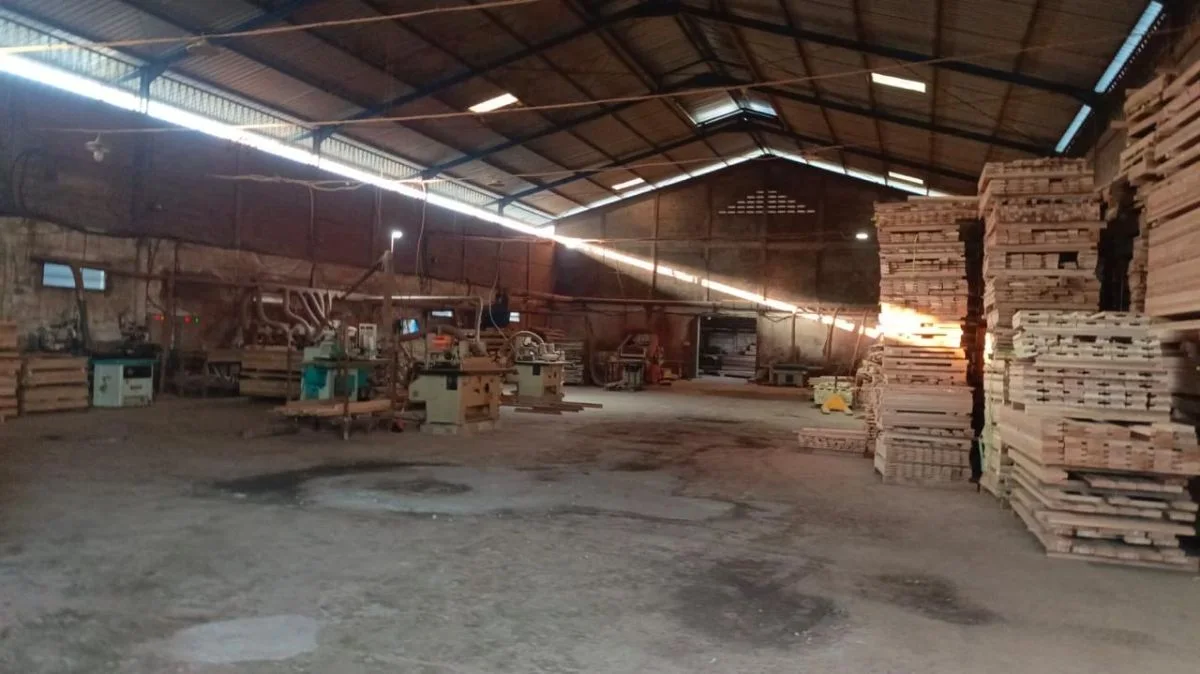 Disewakan Gudang Komersial di Margomulyo Surabaya Barat