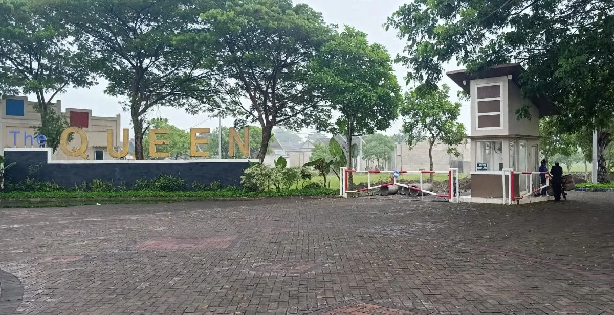 Dijual Rumah Baru Murah di Queen Park Residence Sidoarjo - Thumbnail 4