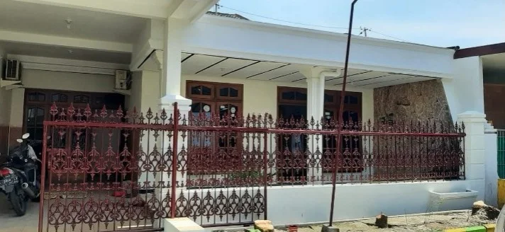 Dijual/Disewakan Rumah 2 Lantai Kawasan Asri & Tenang di Wisma Lidah Kulon, Lakarsantri, Surabaya Barat