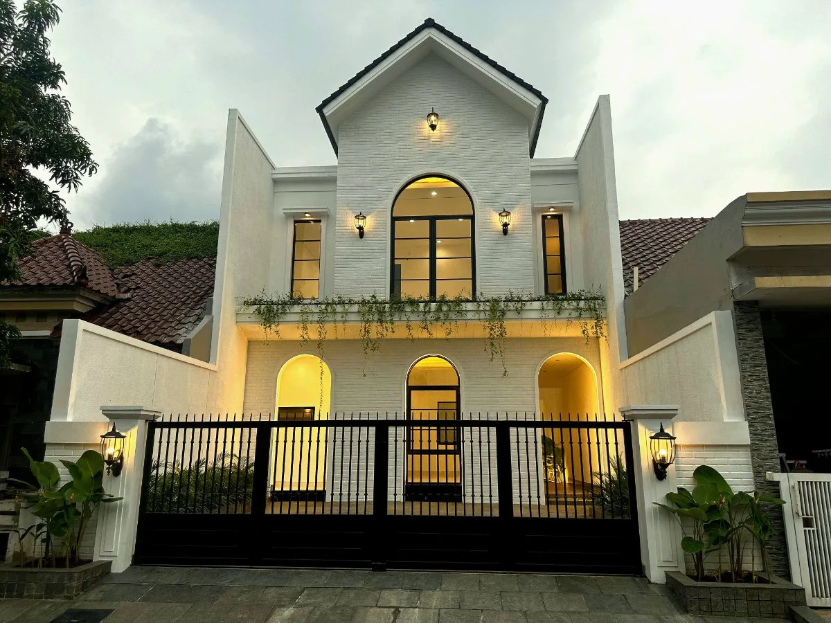 Jual Rumah Mewah 2 Lantai Purimas Regency Lokasi Strategis Surabaya Timur - Thumbnail 3