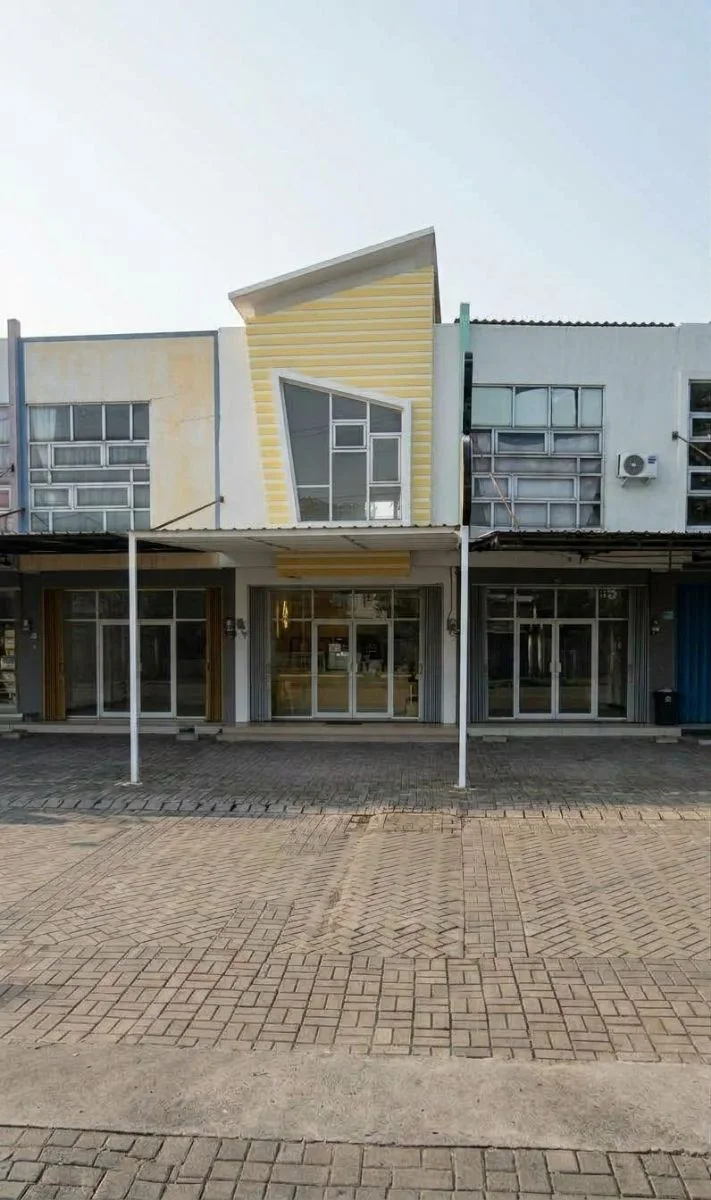 Dijual Ruko Strategis di Jalan Raya Jelidro, West Point Lontar, Surabaya Barat - Thumbnail 2