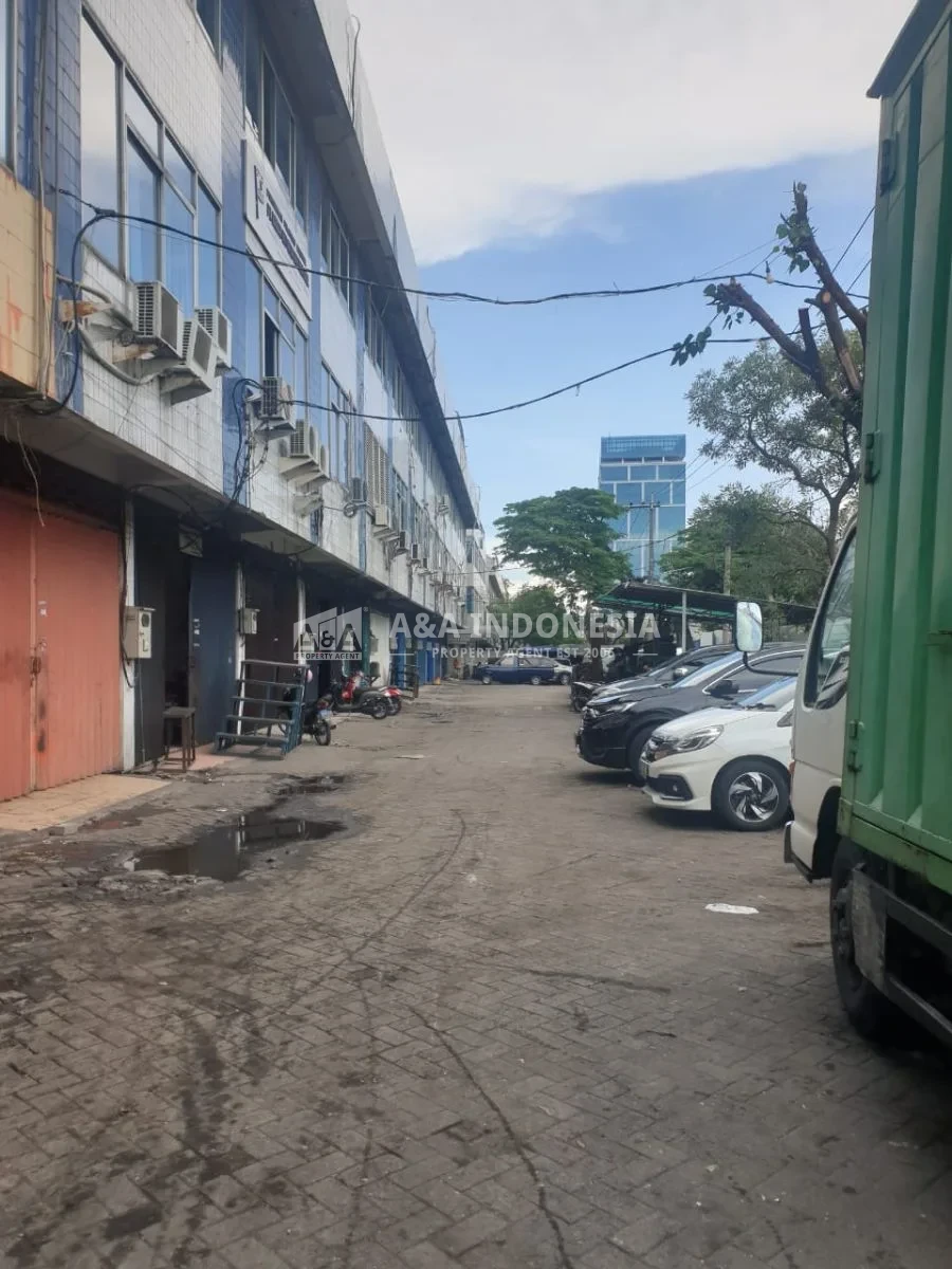 Disewakan Ruko Strategis Di Perak Surabaya Utara - Thumbnail 2