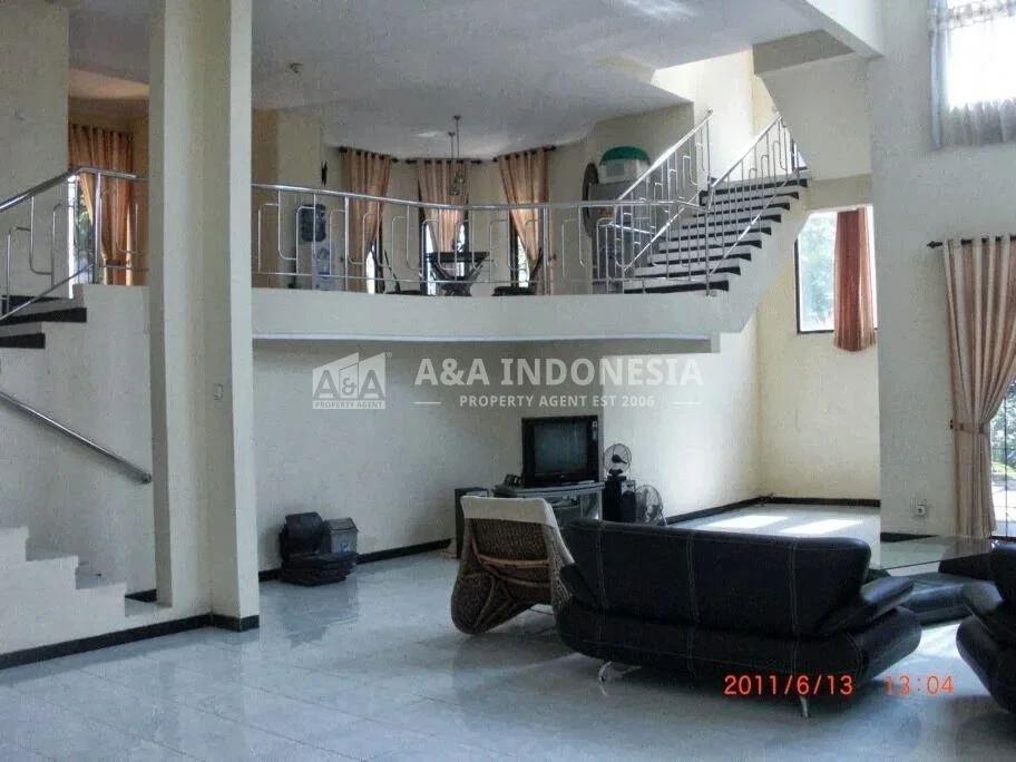 Disewakan Villa Nyaman dan Terawat Taman Dayu Pasuruan - Thumbnail 2