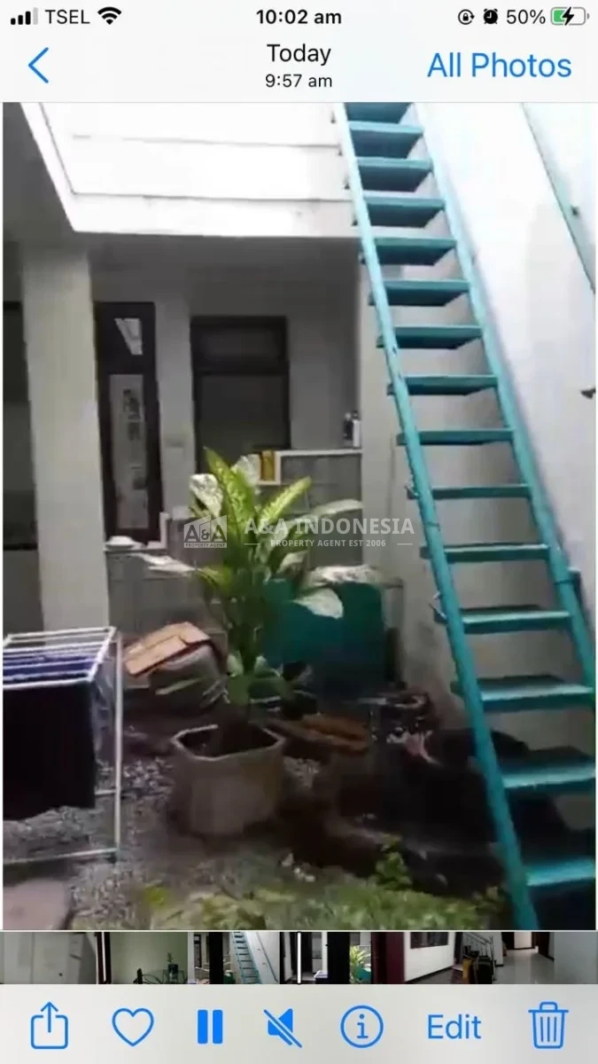 Disewakan Rumah 2 Lantai di Klampis Semolo Surabaya Timur - Thumbnail 6