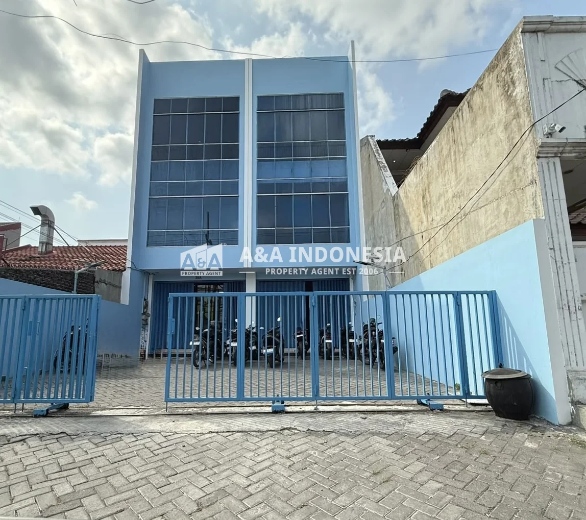 Disewakan Ruko Lokasi Strategis Traffic Ramai Simpang Darmo Permai Surabaya Barat