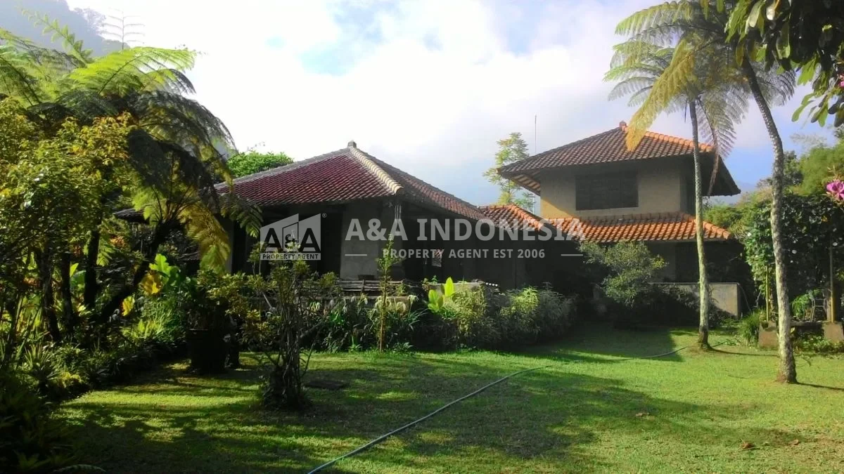 *Dijual Villa Nuansa Asri dan tradisional di Trawas Kemloko*