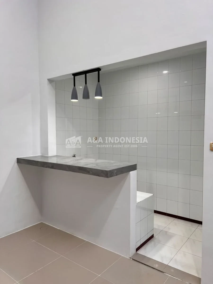 Dijual Rumah Baru Lokasi Strategis Nginden Intan Timur Surabaya Timur - Thumbnail 4