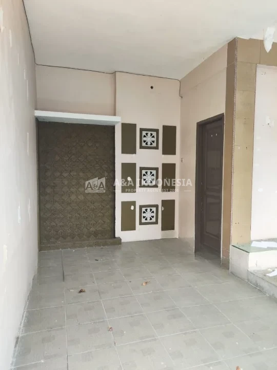 Dijual Rumah Nyaman di Perumahan Western Regency Surabaya Barat - Thumbnail 4