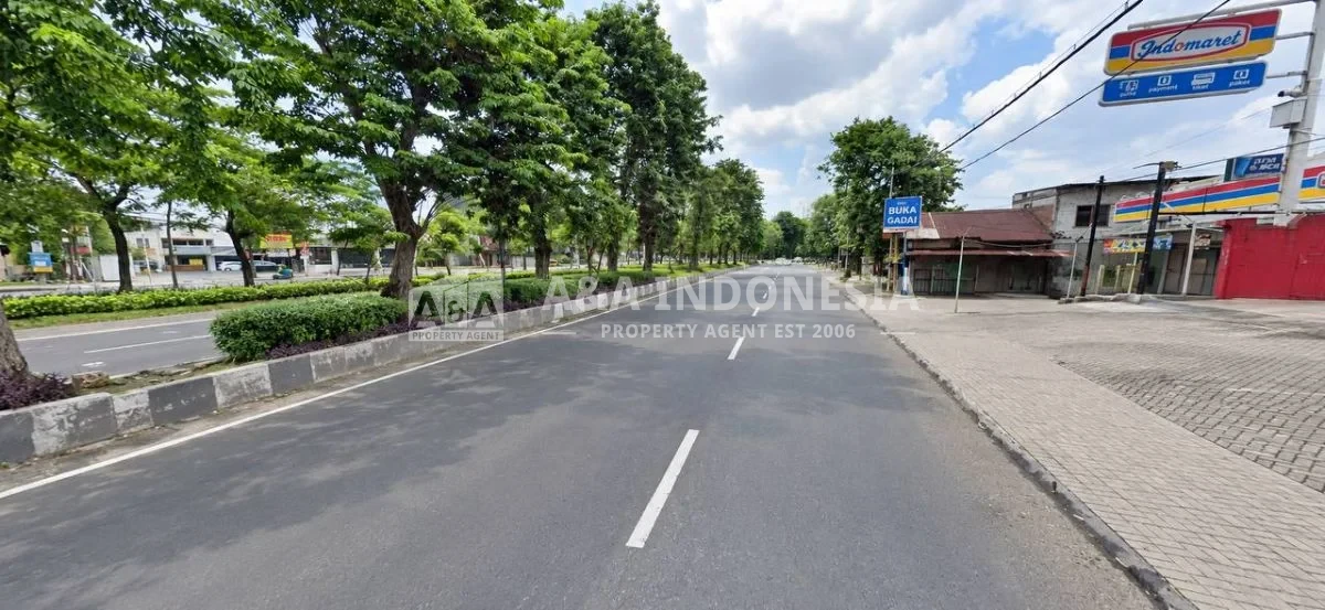 Dijual Tanah Strategis Di Jl. Raya A. Yani, Surabaya, Tepat Di Depan Kawasan Trans Icon.