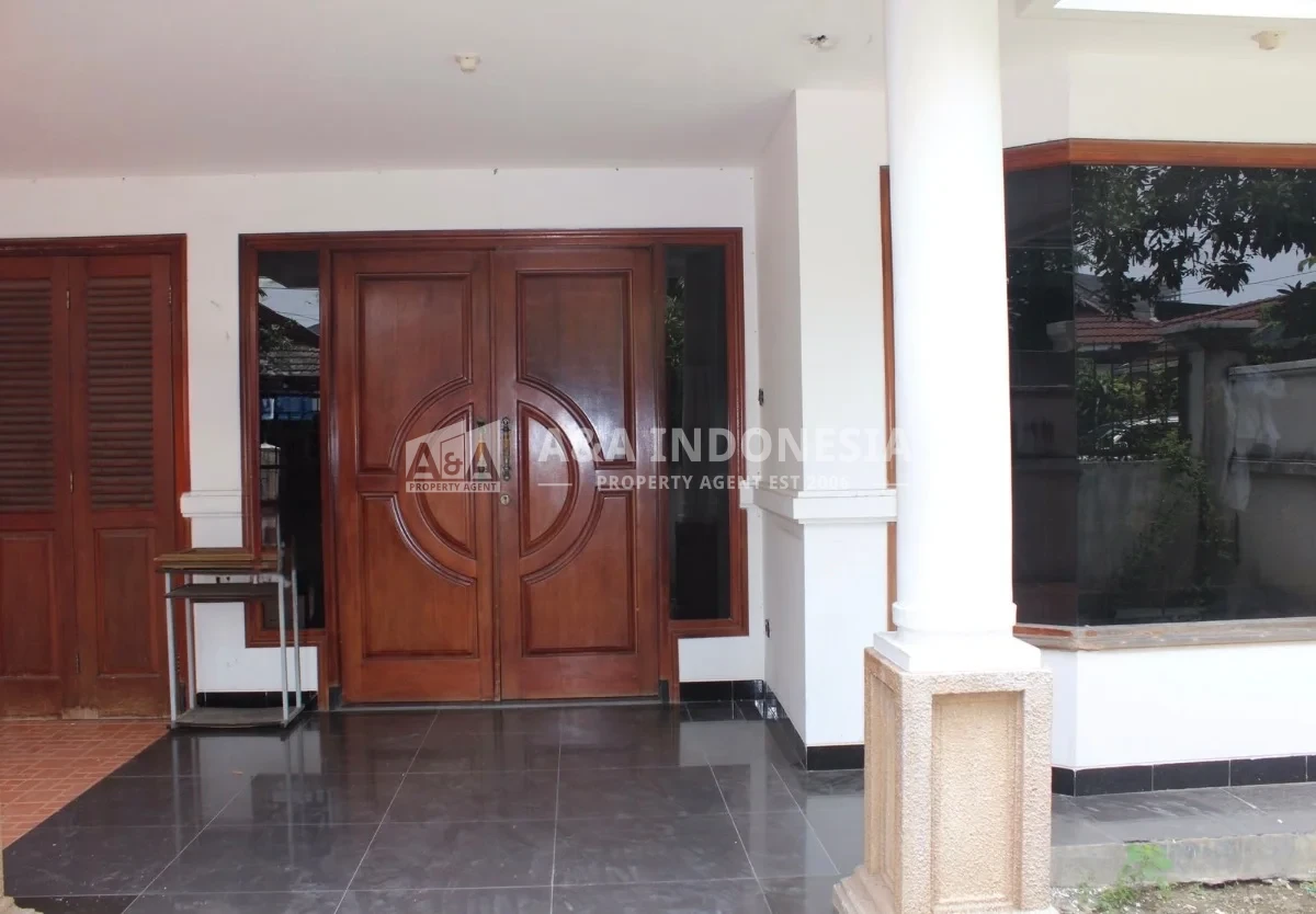 Disewakan Rumah 1 Lantai di Kedung Baruk Surabaya Timur - Thumbnail 2