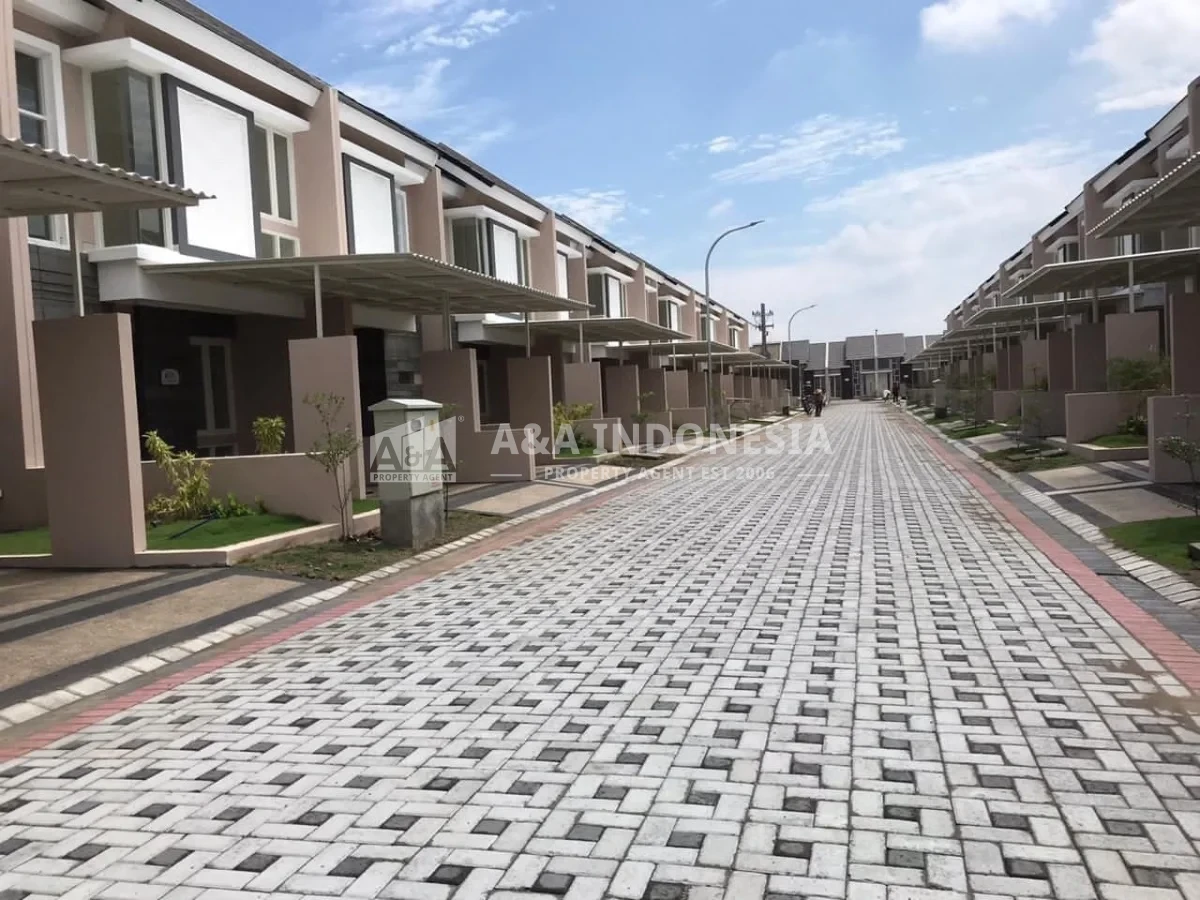 Dijual dan Disewakan Rumah Puri Safira Regency Menganti Gresik - Thumbnail 3