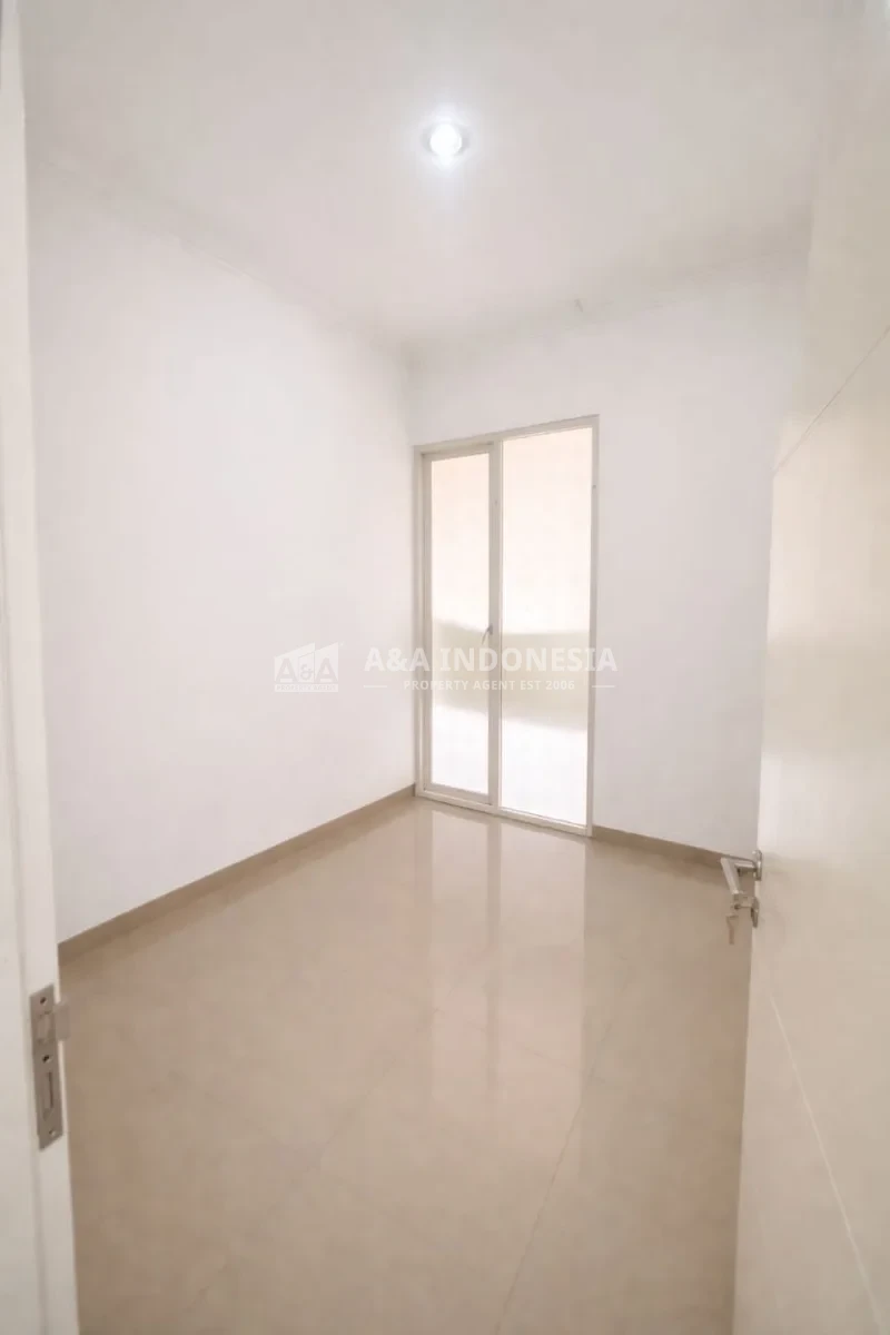 Dijual dan Disewakan Rumah Puri Safira Regency Menganti Gresik - Thumbnail 4
