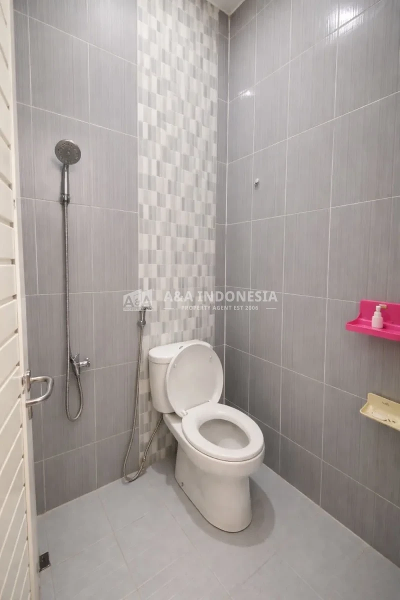 Dijual dan Disewakan Rumah Puri Safira Regency Menganti Gresik - Thumbnail 7