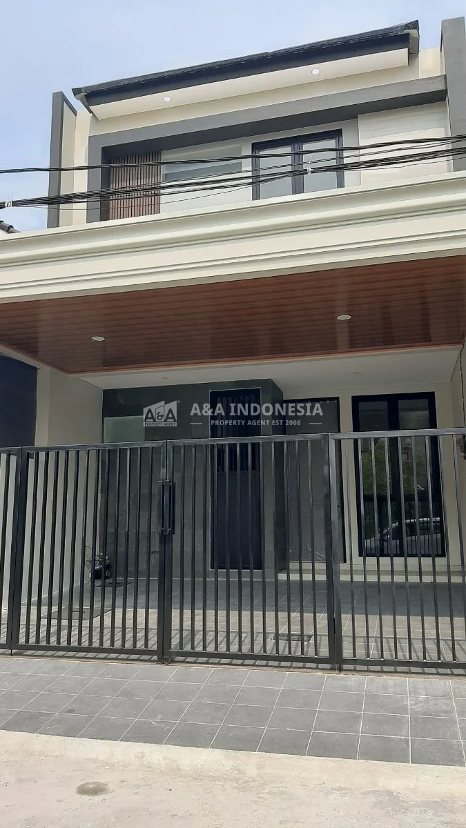 Dijual Rumah Baru Minimalis di Taman Pondok Indah Wiyung Surabaya Barat