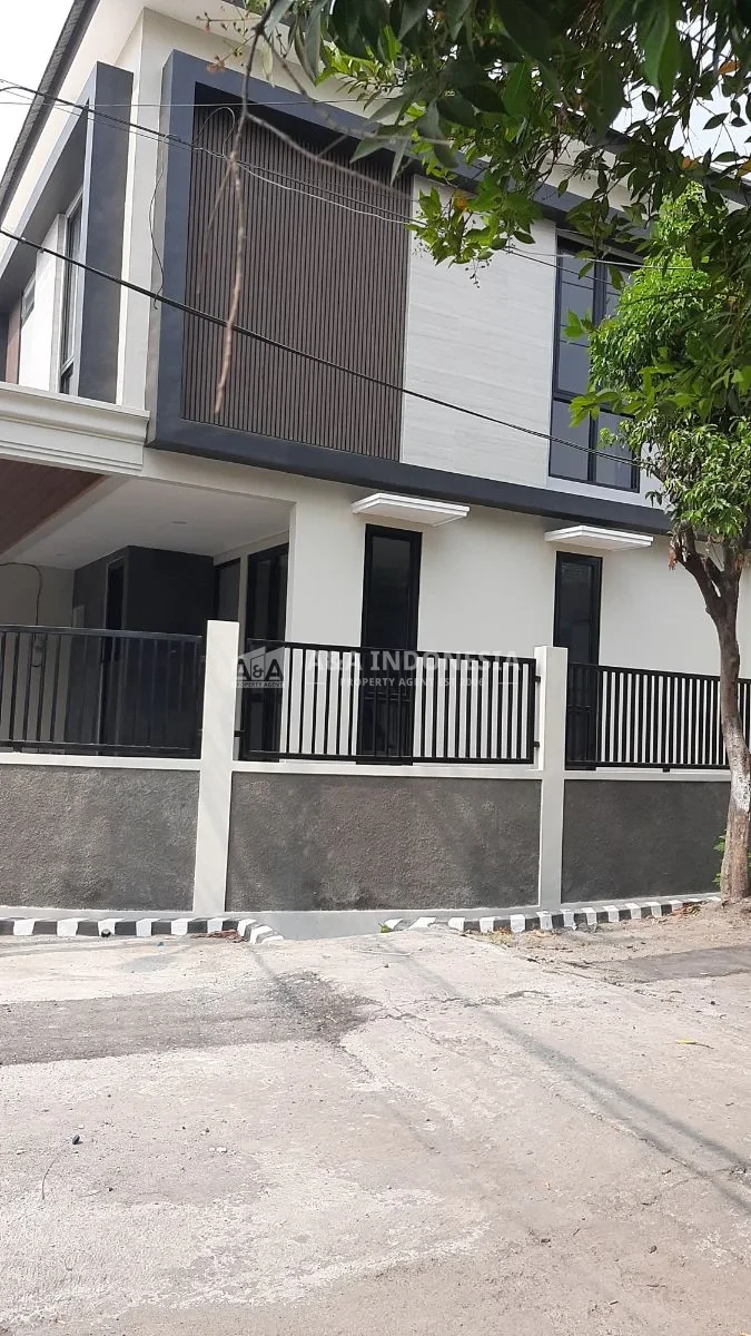 Dijual Rumah baru, bagus, minimalis modern di Taman Pondok Indah wiyung surabaya barat - Thumbnail 2
