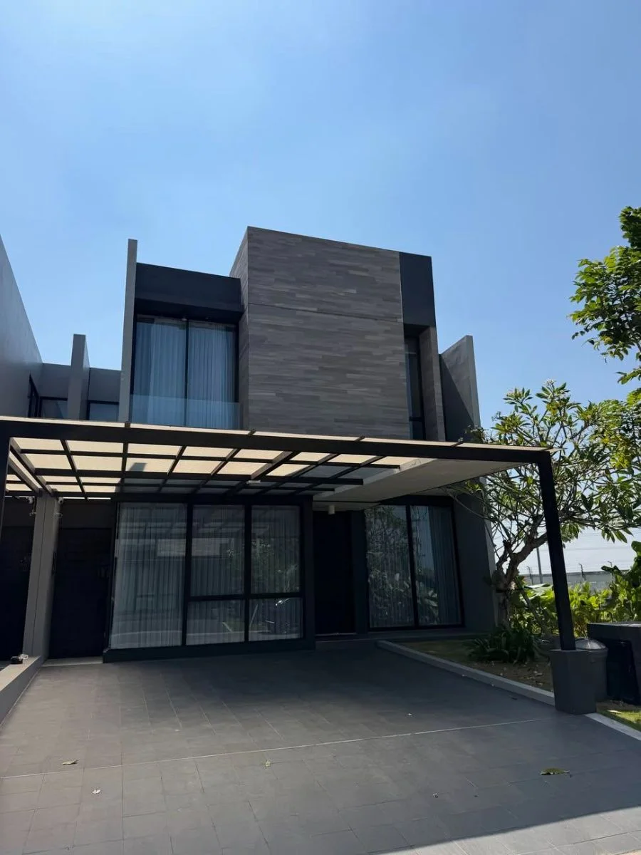 Disewakan Rumah Mewah di Pelican Hill Citraland, Surabaya Barat