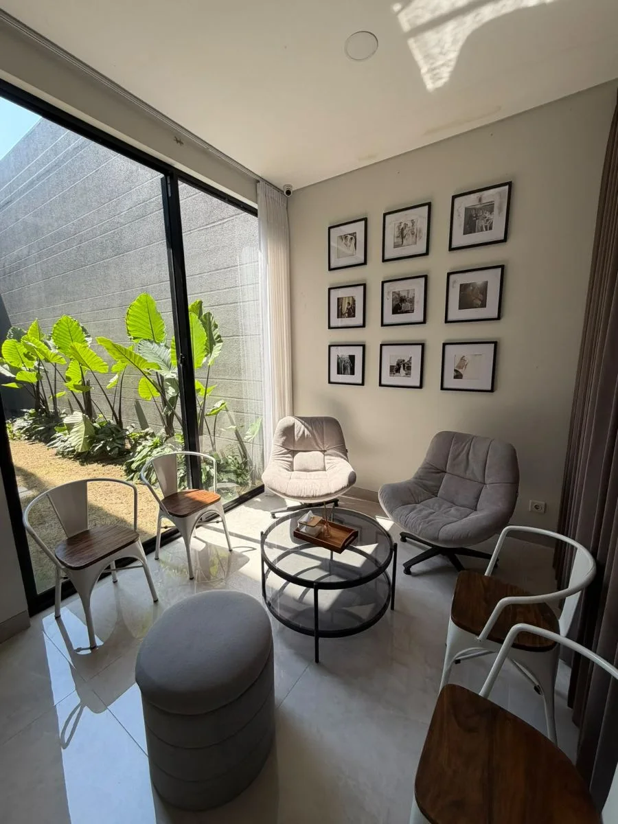Disewakan Rumah Mewah di Pelican Hill Citraland, Surabaya Barat - Thumbnail 7