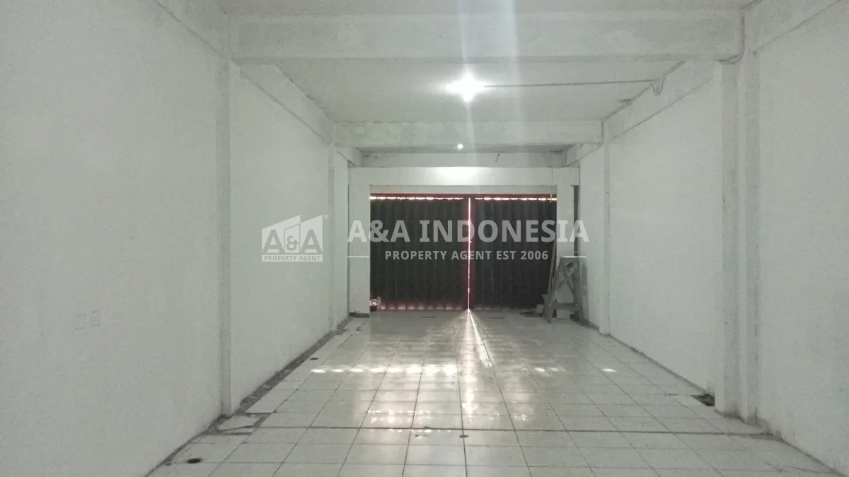 DISEWAKAN RUKO 3 LANTAI DHARMAWANGSA SURABAYA TIMUR