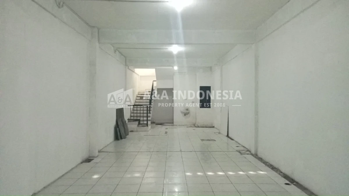 DISEWAKAN RUKO 3 LANTAI DHARMAWANGSA  SURABAYA TIMUR - Thumbnail 2