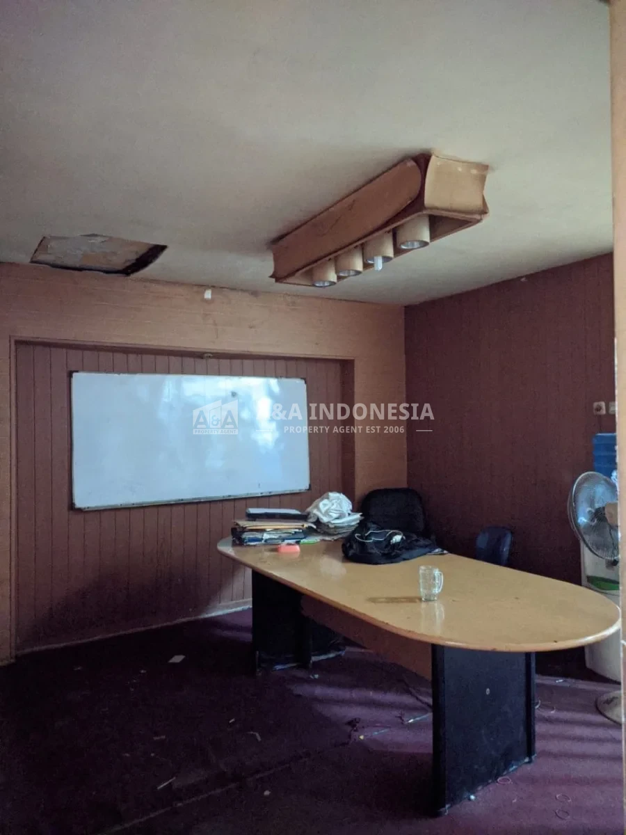 🏠 DIJUAL / DISEWAKAN RUMAH LUAS DI PERAK SURABAYA PUSAT - Thumbnail 8