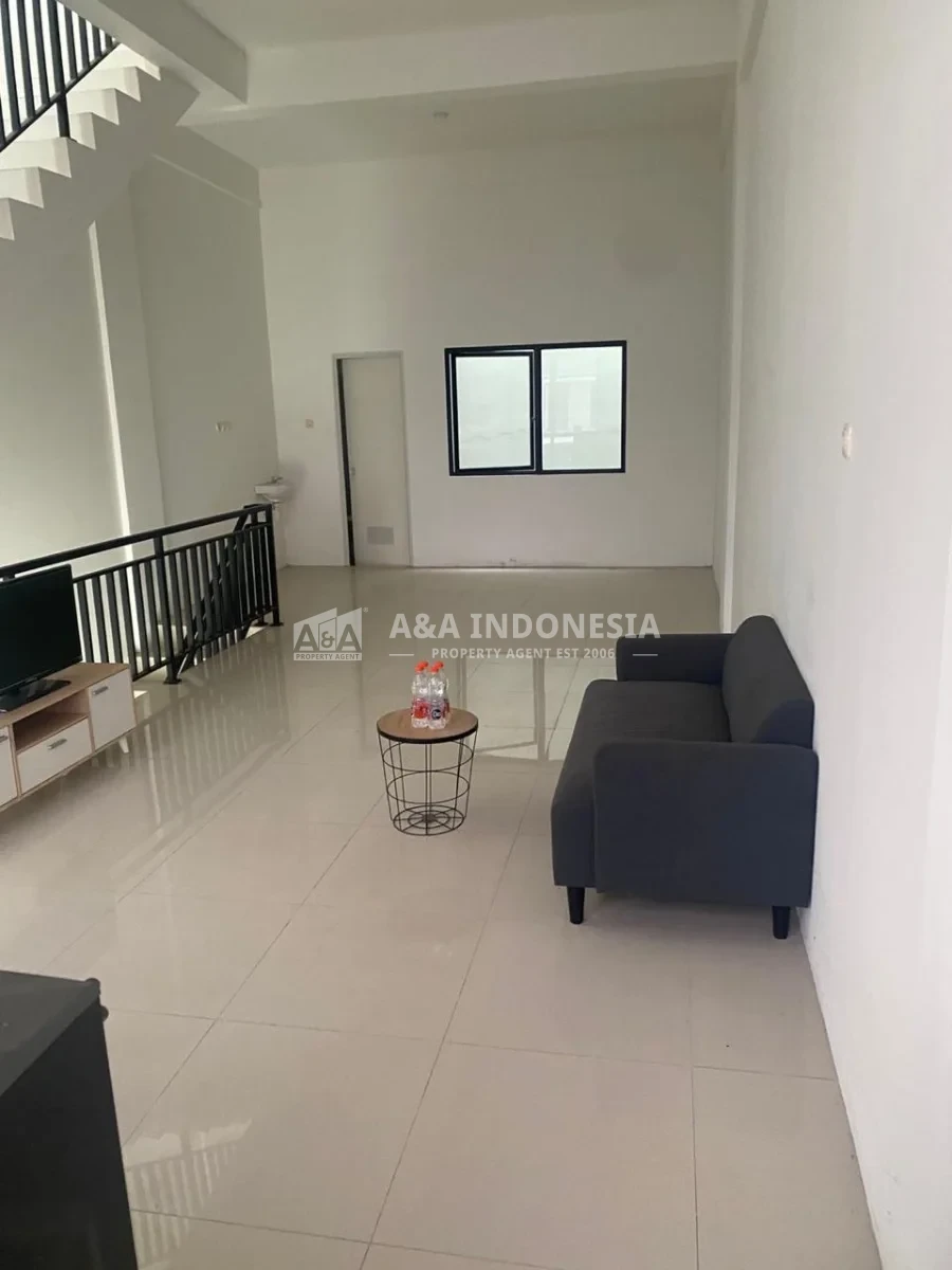 Dijual Ruko 3 Lantai Eastern Park Surabaya Timur Dekat ITS,Pakuwon City Mall dan akses OERR - Thumbnail 2