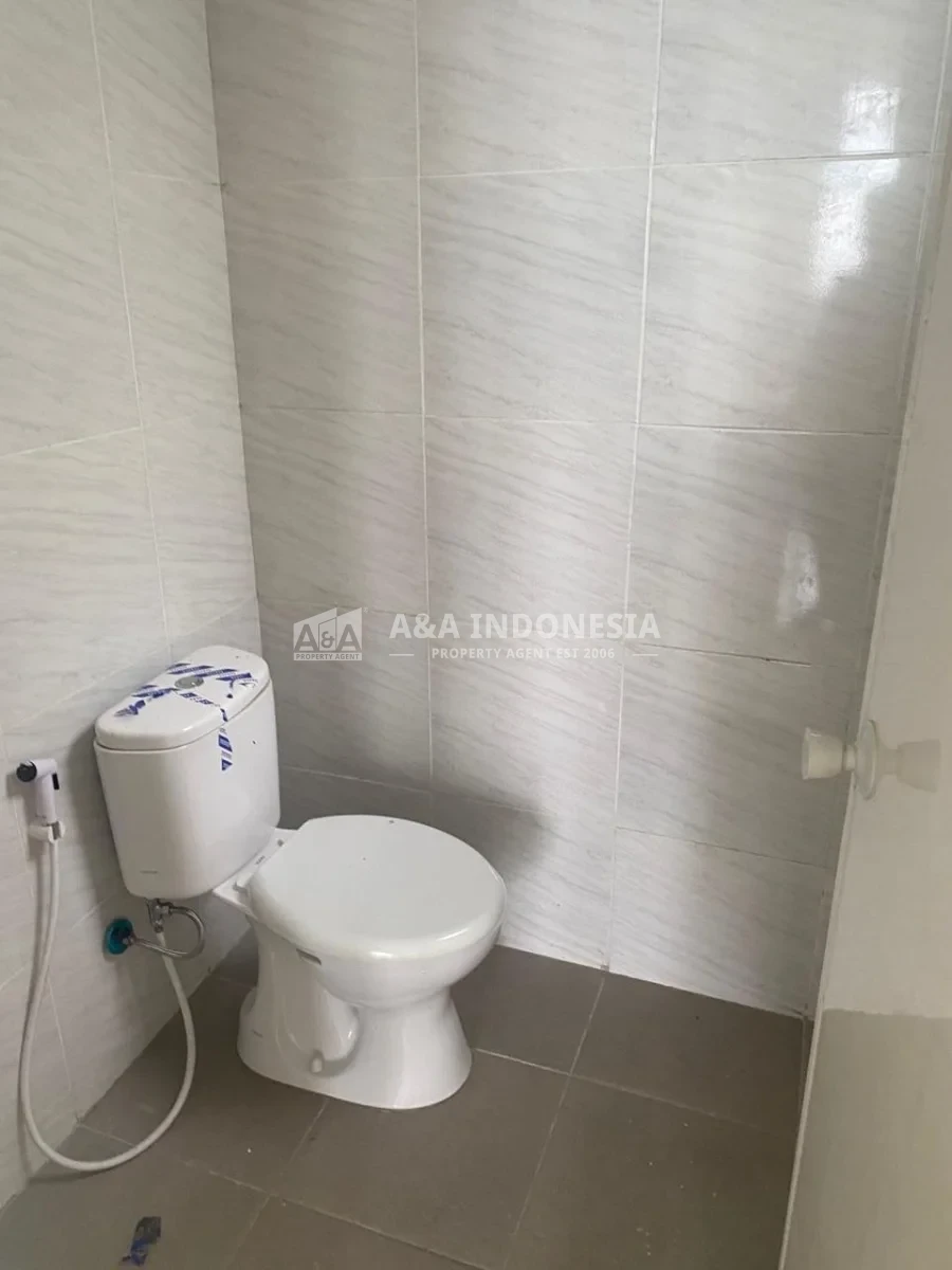 Dijual Ruko 3 Lantai Eastern Park Surabaya Timur Dekat ITS,Pakuwon City Mall dan akses OERR - Thumbnail 3